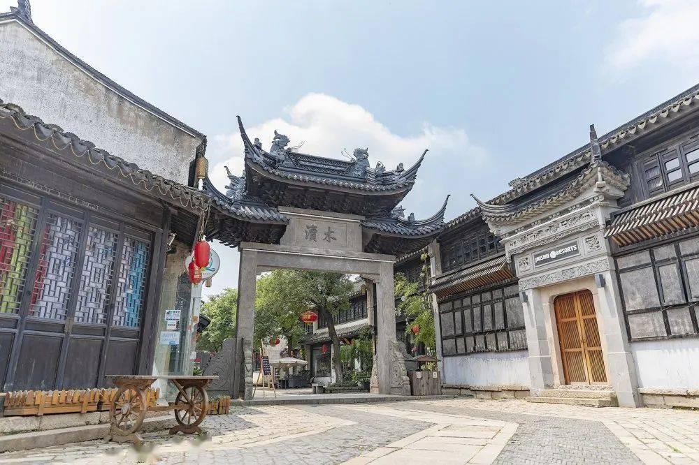 时尚男孩救援
